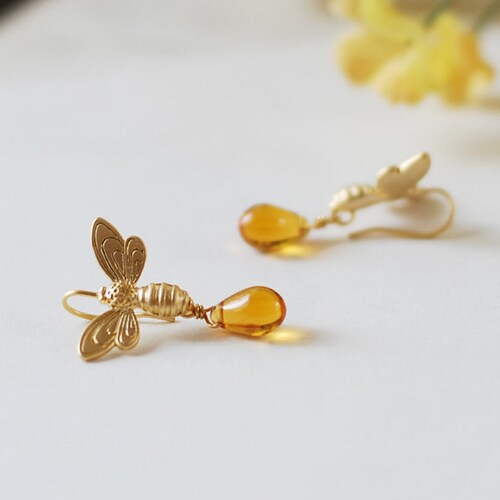 Bee Earrings Gold Bee Jewelry Honey Bee Topaz Honey Drop Earrings November Birthstone Birthday Gift for her Gift for mom sister women