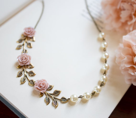 Dusty Pink Rose Necklace Cream White 