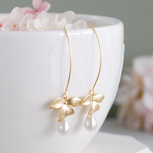 Cream Pearls Dangle Earrings, Gold Orchid Flower Cream Teardrop Pearl Earrings, Wedding Jewelry, Bridesmaid Gifts, Bridal Earrings