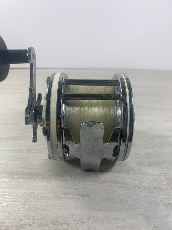 5000 series fishing reels Okuma Inspira ISX Spinning Reel Colour:Nickel Chartreuse Head ensuring smooth and reliable Fishing box organizer Reaction Tackle Drop Shot