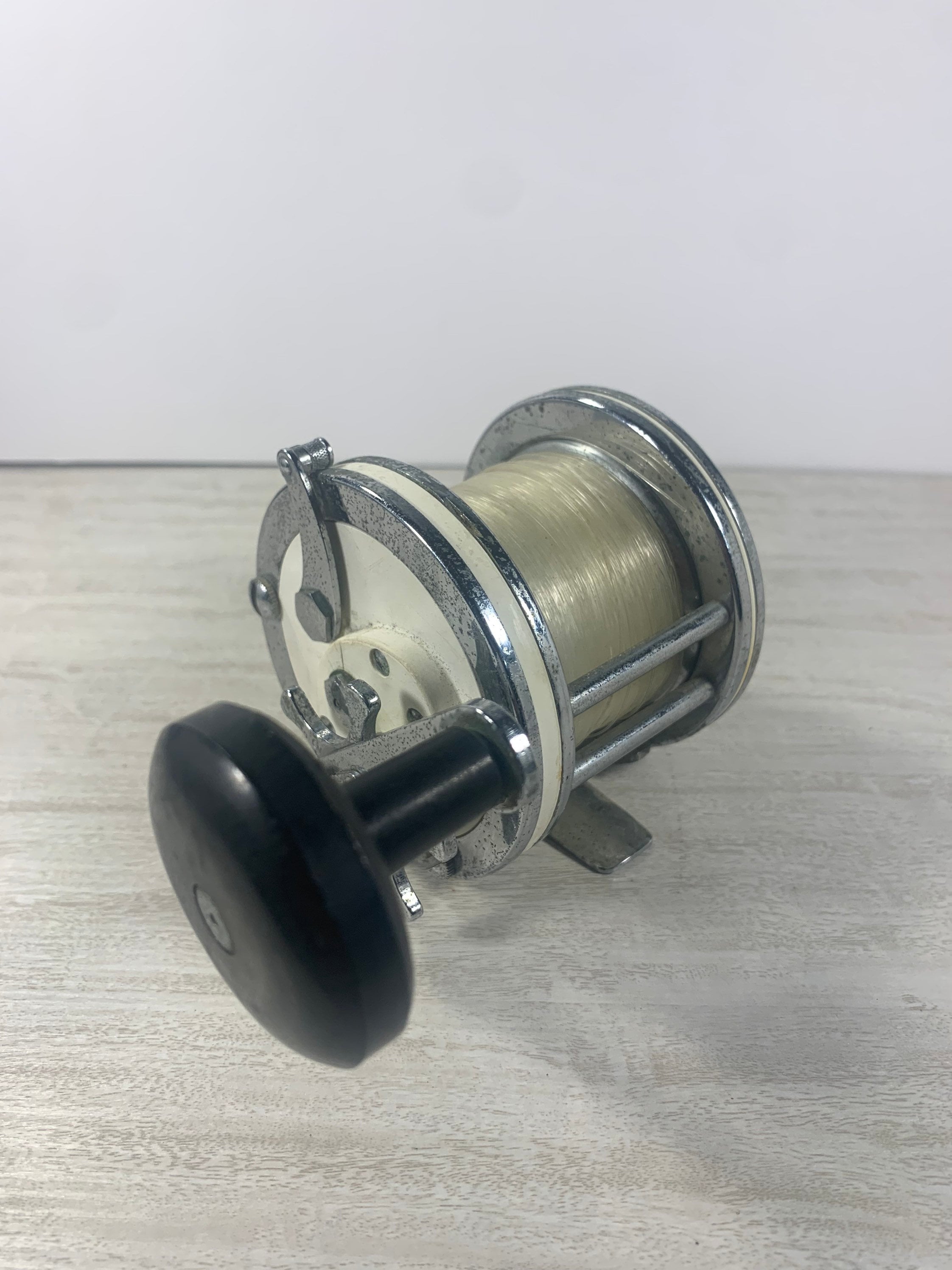 Vintage French Mid Century Green Anodized Metallic Aluminum Fishing Reel  With 2 Winding Handles, Retro 1960s Fishing Accessory From France 
