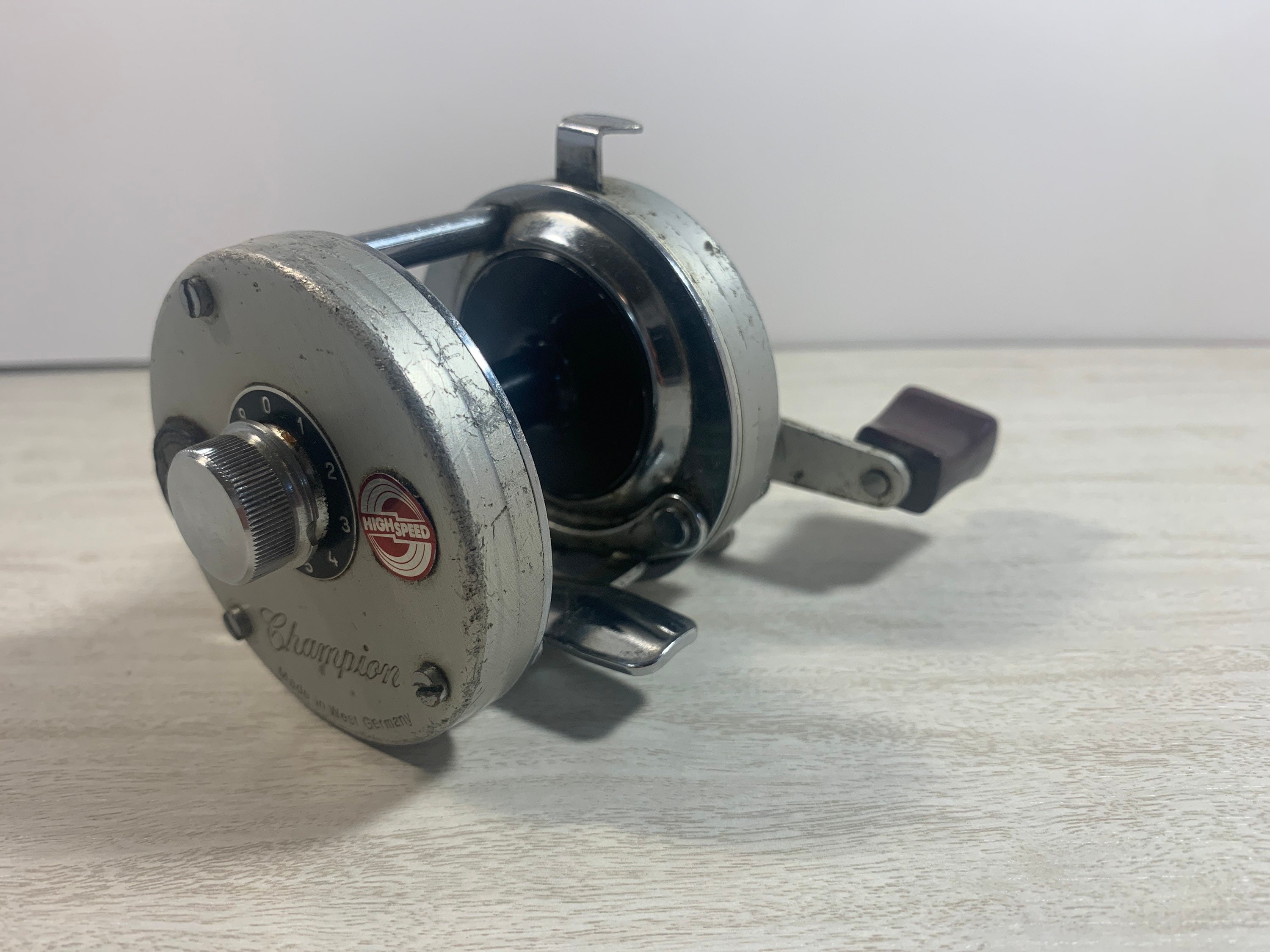 D.A.M Quick 700B Champion Series Baitcasting Reel High Speed D.A.M Quick 700B Champion Series Baitcasting Reel High Speed