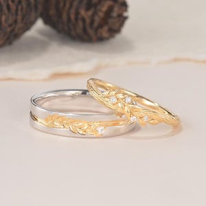Nature Inspired Tree Grain Couple Ring Set Engraved Leaf Moissanite 14k Gold Irregular Two Tone Engagement Promise Ring Custom Couple Gifts