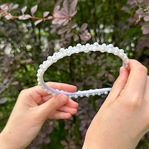 Handmade Pearl & Crystal Beaded Headband: Elegant Bridal Hair Accessory