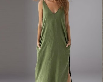 green emerald velvet dress Tommy Bahama Womens Jeweled Jaguar Midi Dress – ShopCGX main image 0