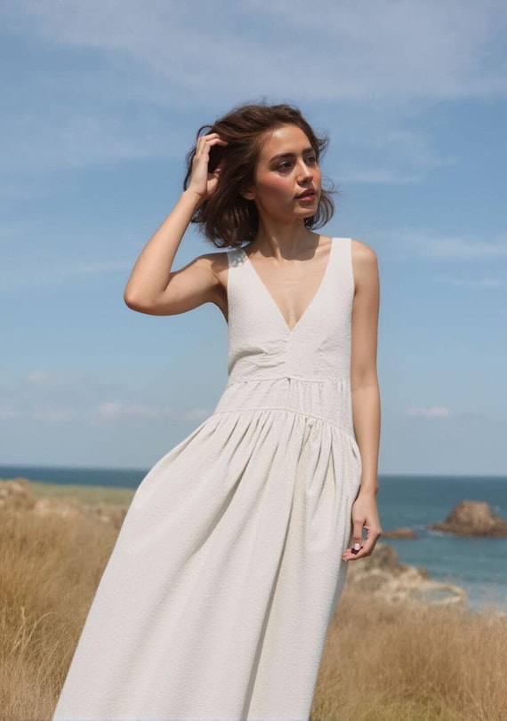 V-neck Linen Midi Dress for Women, Minimalist Plus Size Summer Outfit,  Breathable Linen Fashion - Etsy