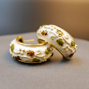Vintage Enamel Floral Hoop Earrings: Handcrafted Retro Jewelry