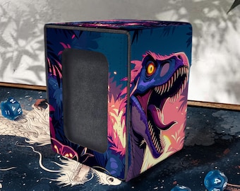 MTG Deck Box mit Captain Display, Leder, 100+ Kartenaufbewahrung, Anime Dinosaurier Stil