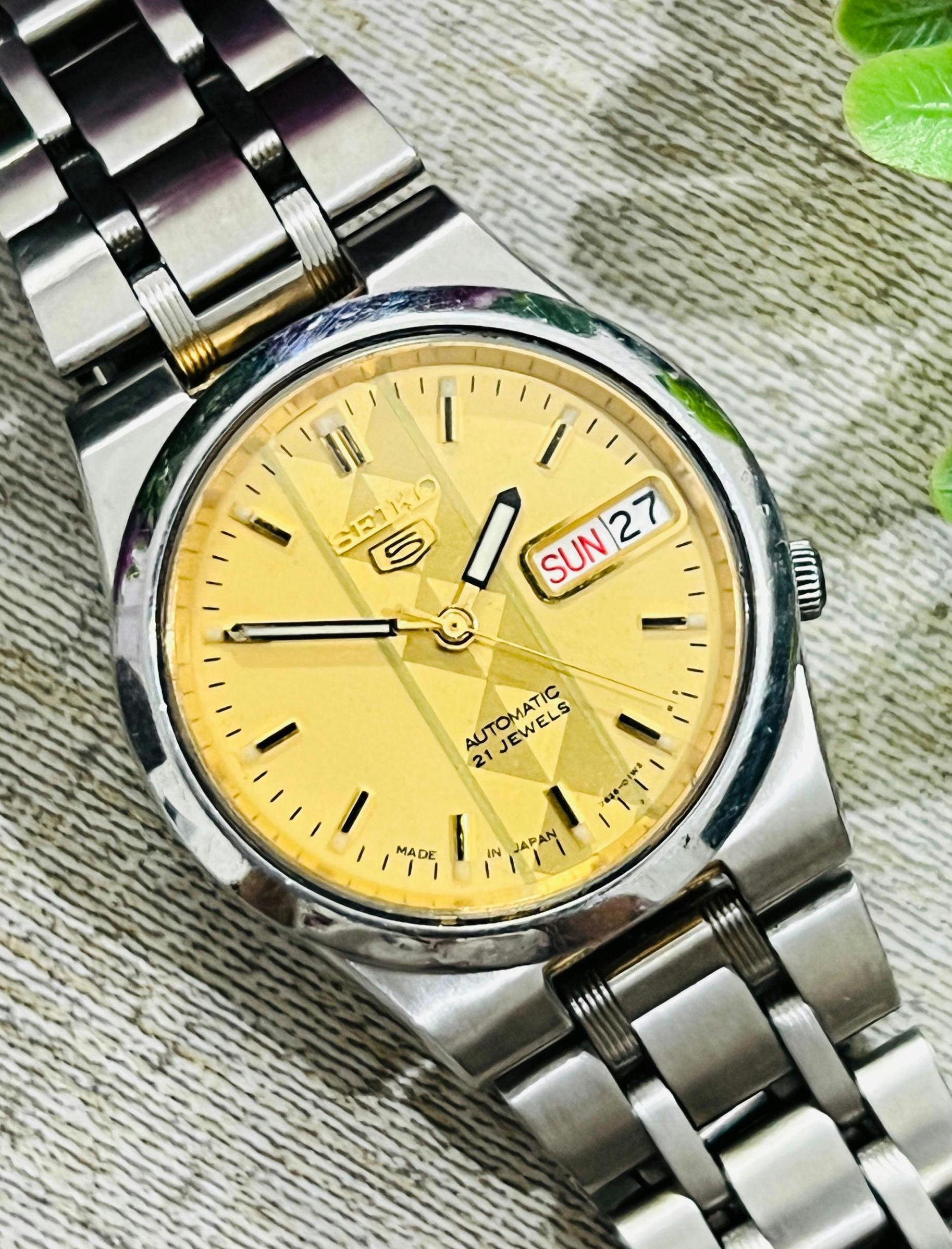 ヴィンテージ セイコー5 自動巻き イエロー文字盤 日付/曜日表示 21石