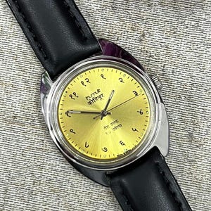 Vintage hmt Kohinoor Devanagari Numerals Yellow Watch | Mechanical Movement | Manual Winding Watch| Made in India | Gift for him/her