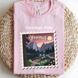 Maglietta del Parco Nazionale di Yosemite, maglietta con cartolina vintage, maglietta da trekking da donna, maglietta per amanti della natura, maglietta con grafica da trekking, maglietta per avventure all'aria aperta
