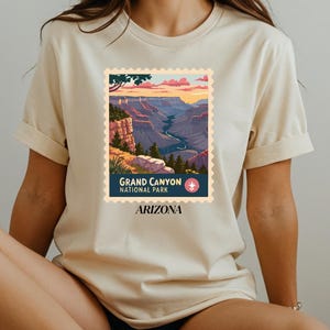 Maglietta del Parco Nazionale del Grand Canyon, maglietta con cartolina vintage, maglietta da viaggio in Arizona, maglietta unisex Bella Canvas, regalo per escursioni, maglietta retrò per amanti della natura