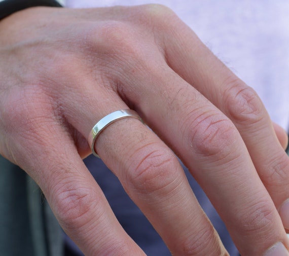 Anillo de alianza de plata de ley anillo minimalista para hombre anillo unisex alianza clasica con acabado pulido brillante Etsy Espana