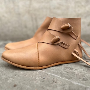 Handmade Leather Viking Boots: Jorvik Style Reenactment - Sizes 5-15