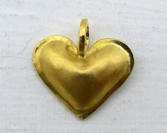 22 Karat Solid Heart Pendant