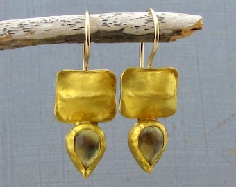 Lemon Quartz Gold Earrings / Solid 24K Gold Earrings / 24 Karat Dangle Earrings