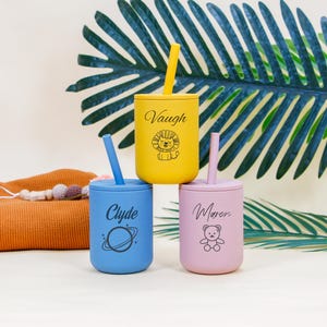 Custom Toddler Sippy Cup with Straw – Personalized Non-Spill Silicone Training Cup, Engraved Name Gift for Baby, Perfect for Daily Use