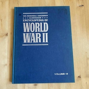 Encyclopedia of World War II Volume 19 Book MG1
