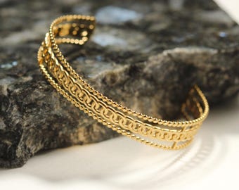 Gold Stainless Steel Chain Cuff Bracelet - Waterproof Bangle