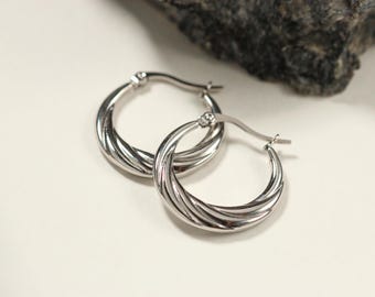 Twisted Stainless Steel Hoop Earrings: Lightweight, Hypoallergenic