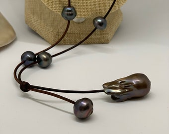 Brown and Black Freshwater Pearl Pendant & Freshwater Black Pearl Necklace