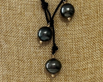 Tahitian Pearls & Leather Necklace