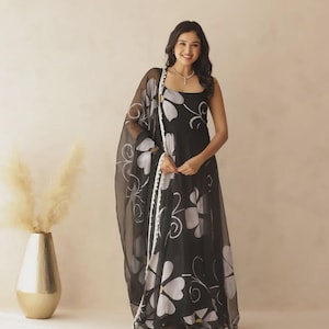 BLACK HANDPAINTED ANARKALI