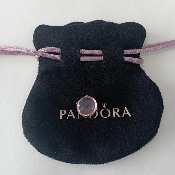 アクセサリー PANDORA Pink Oval Cabochon Round Charm Amazon.com: PANDORA Fuchsia Rose Oval Cabochon Charm: Clothing