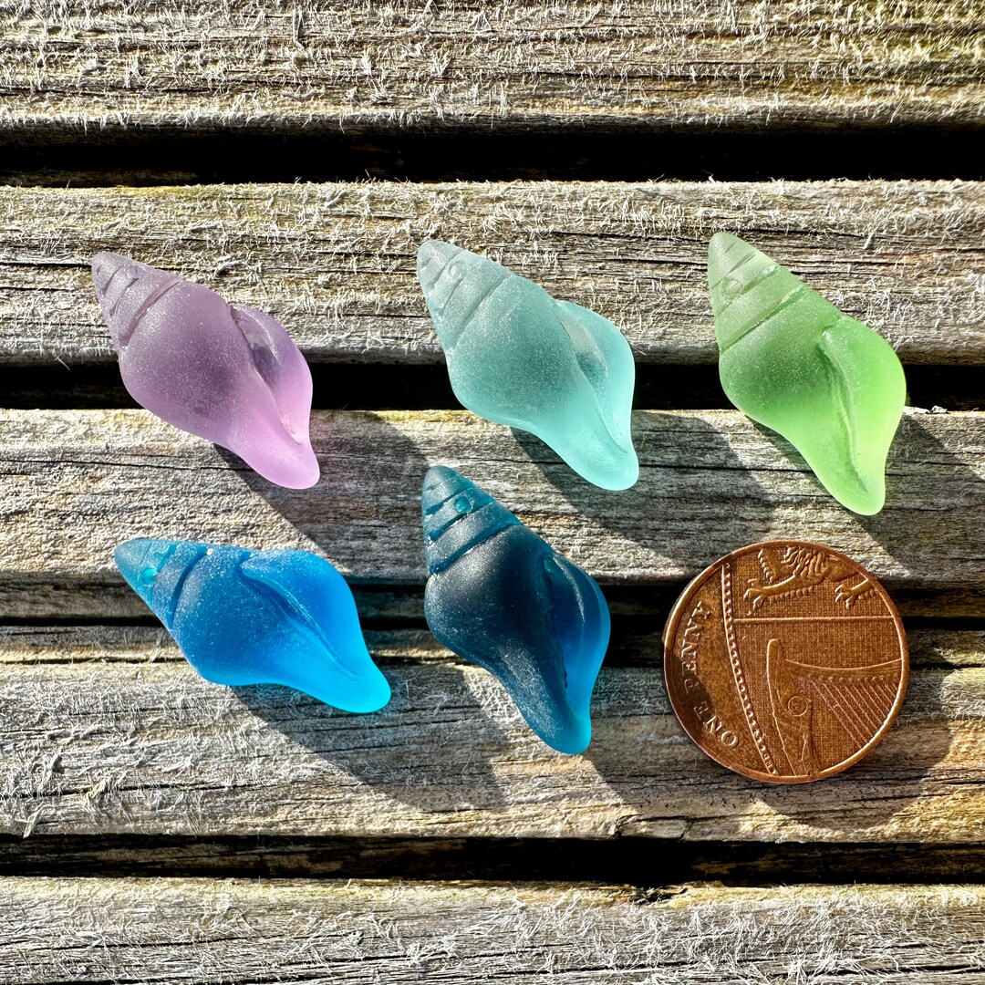 2 Pieces Cultured Sea Glass Conch Shell 26x12mm - Etsy