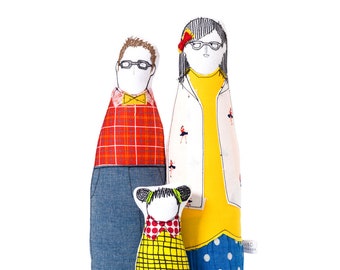 Family Portrait, Parents & girl, Look a Like dolls, Hipster Family, Handmade dolls, Soft sculpture