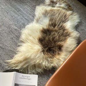 Large Icelandic Sheepskin Throw SPOTTED BROWN Cozy Luxury, Scandinavian Hygge Home Decor Aesthetic, Makes a Great House Warming Gift zdjęcie 3