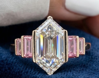 3.15カラット ラボグロウンダイヤモンド ヘキサゴンマーキーズリング ピンクバゲットサイドストーン エンゲージリング アールデコ ゴールド ユニークなブライダルジュエリー