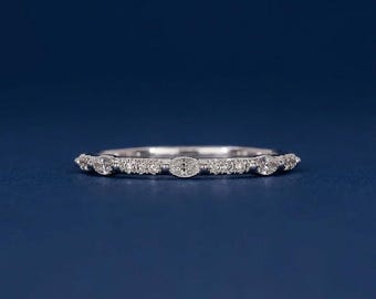 ラボグロウンダイヤモンド マーキーズラウンド ウェディングバンド 薄型スタッキングリング ミニマリスト ゴールド アニバーサリーリング 繊細なブライダルジュエリー