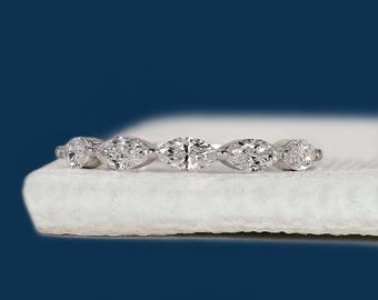 Alianza de boda con diamantes cultivados en laboratorio de 0,60 ct con certificación IGI / VVS F