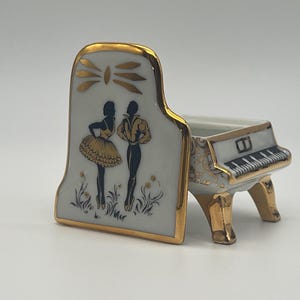 Vintage Limoges Porcelain Piano Trinket Box – Hand‑Painted with Gold Accents – Made in France, circa 1960s–1970s