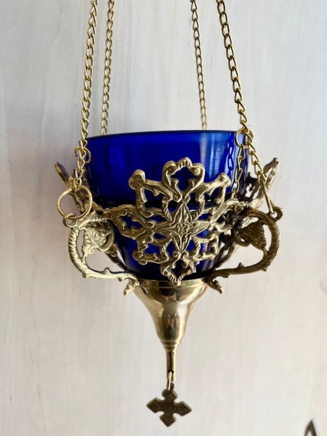 Metal Hanging Vigil Oil Candle with Blue Glass Cup