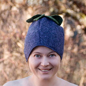 Berry Sauna Hat: Handmade Organic Wool Felt with Leaf Detail