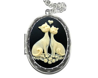 Cream and Black Kitty Love Cats Cameo Locket Necklace, Vintage Ornate Antique Silver Pendant