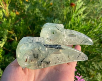 Prehnite Bird Skull Carving, Hand Carved Crystal Crow Heads, Green Stone, Healing Crystals, Natural Gemstone Witchy Decor