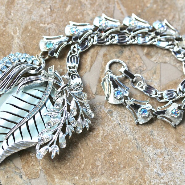 Collar vintage recuperado, collar de boda, pedrería vintage, collar de declaración, coro, plata, azul, novia - bailando a la luz de la luna