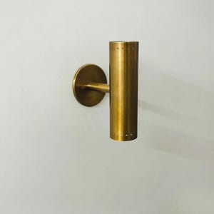 Brass Wall Sconce – Handmade Vintage Decor for a Classic Home Look Wall light