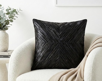 Federa per cuscino in pelle di mucca con pelo naturale, motivo a mosaico diagonale a zig-zag, arredamento rustico