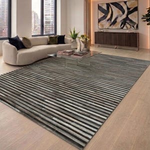 Natürlicher Rindslederteppich, natürliches Streifen-Mosaik-Design, echte Kuhhaut, anpassbare Patchworkmuster