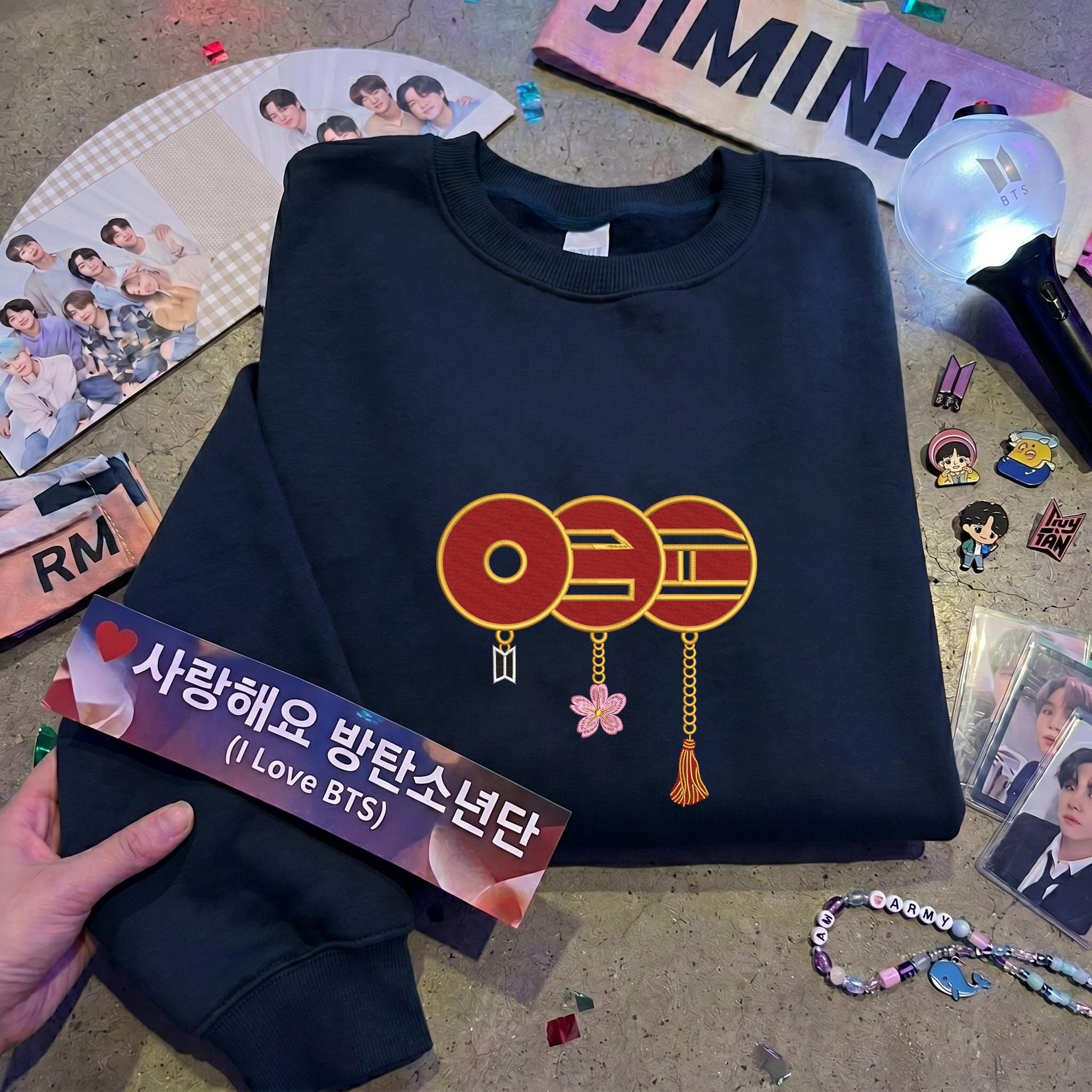 Bts グッズ スウェットシャツ - Etsy 日本