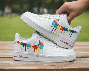 Zapatillas Air Force 1 personalizadas con diseño de rompecabezas para personas con autismo, zapatillas AF1 con salpicaduras pintadas a mano, regalo personalizado para terapeutas.