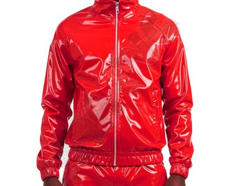 Red HOT glanzend pvc-jack | Glanzend vinyl trainingspak met WET-look, jack-top | OPIA PVC gewaagde alternatieve mode | Rave-clubkleding voor heren