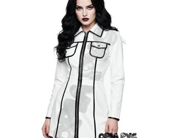 OPIA PVC glanzend witte gotische mini-jurk – wetlook glanzende bodycon met zwarte contrasterende rand – alternatieve jurk met ritssluiting aan de voorkant met borstzakken