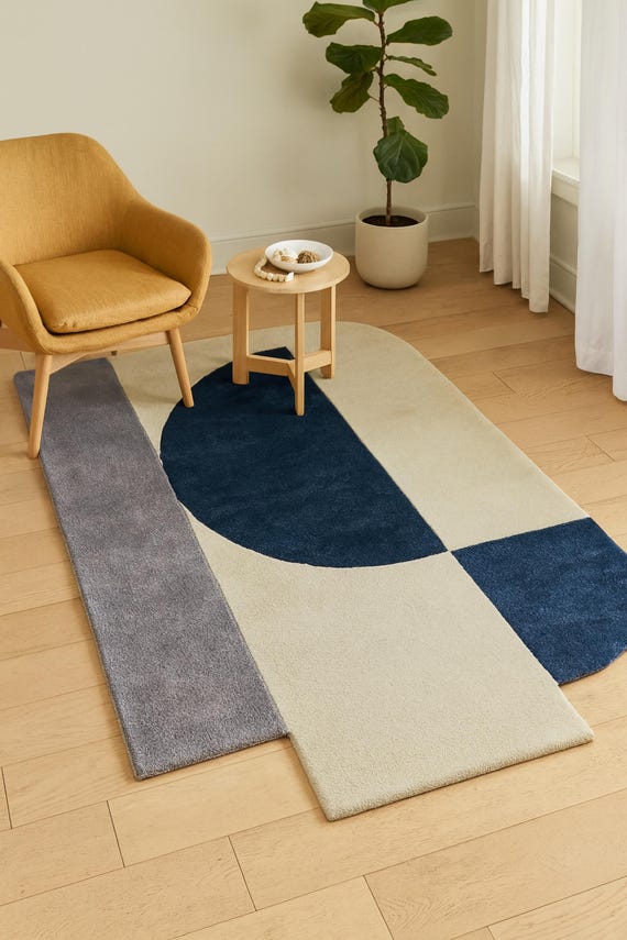Asymmetrischer Geometrischer Teppich: Moderner Color Block Teppich in Dunkelblau, Grau und Creme