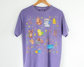 Cute Pottery Tee Shirt for Ceramic Artist: Boho Whimsigoth T-Shirt for Friend Who Loves Pottery, High School Art Teacher Gift with Flowers