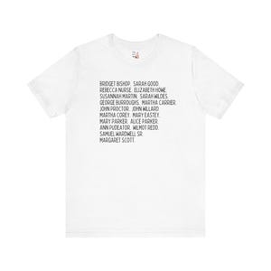Camiseta de historia estadounidense para estudiantes de historia que aman las vibraciones de las brujas, juicios de las brujas de Salem del siglo XVIII, camiseta de historia femenina de MA, estudios sociales White